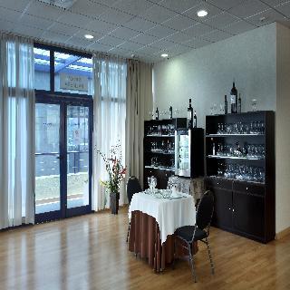 Exe Palmera Hotel 4*