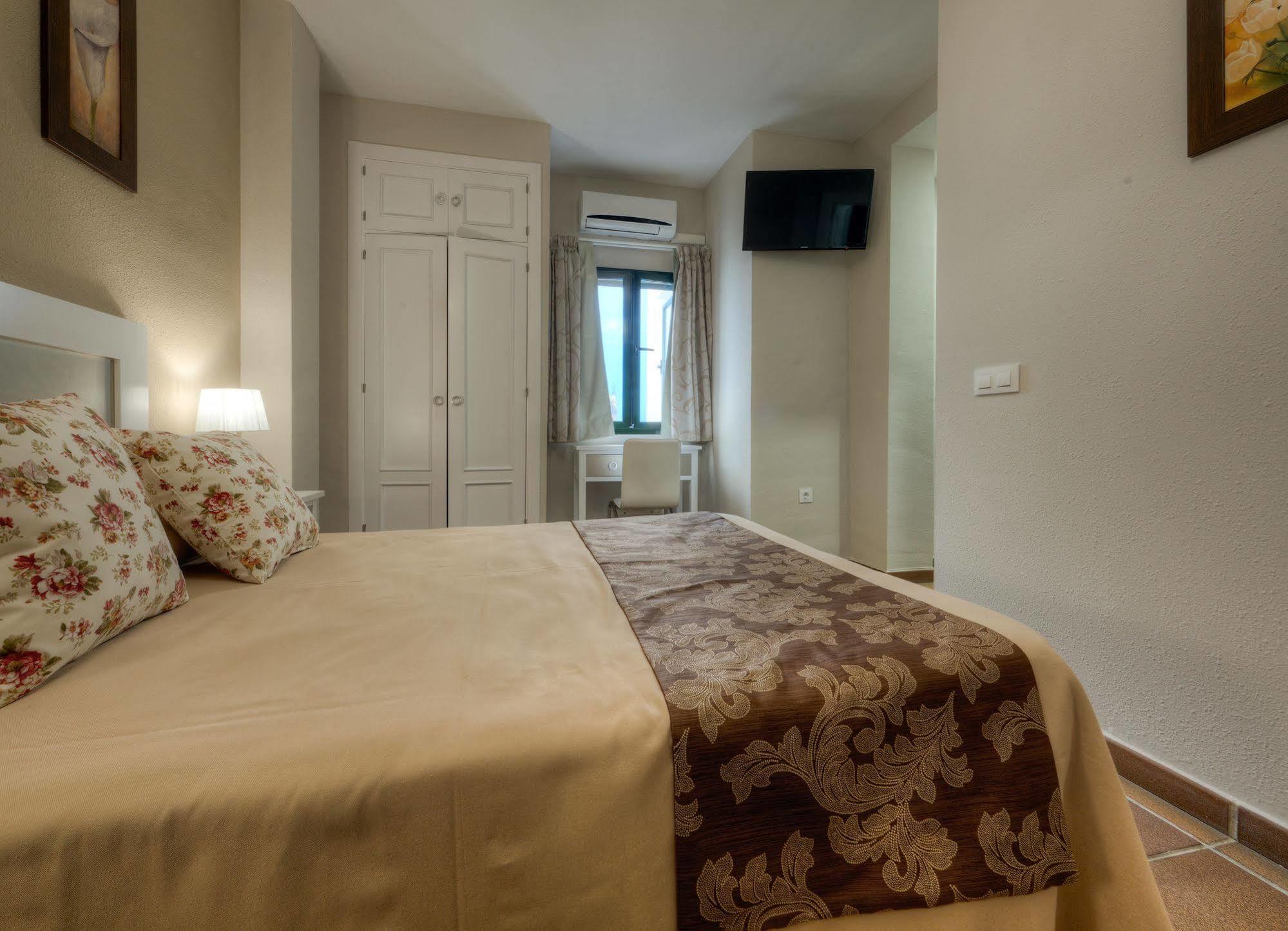 Hotel Hotel Dona Lina Seville
