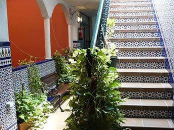 Hotel Hotel Dona Lina 2*