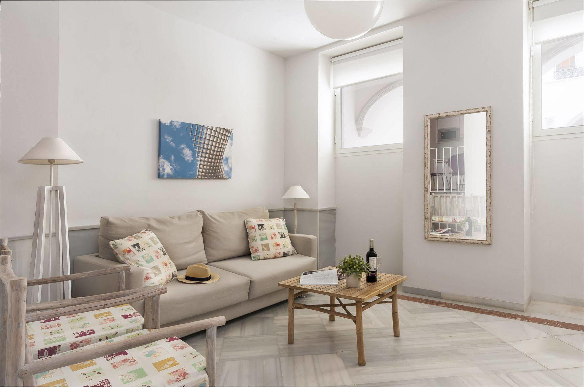 Apartment Plaza Seville