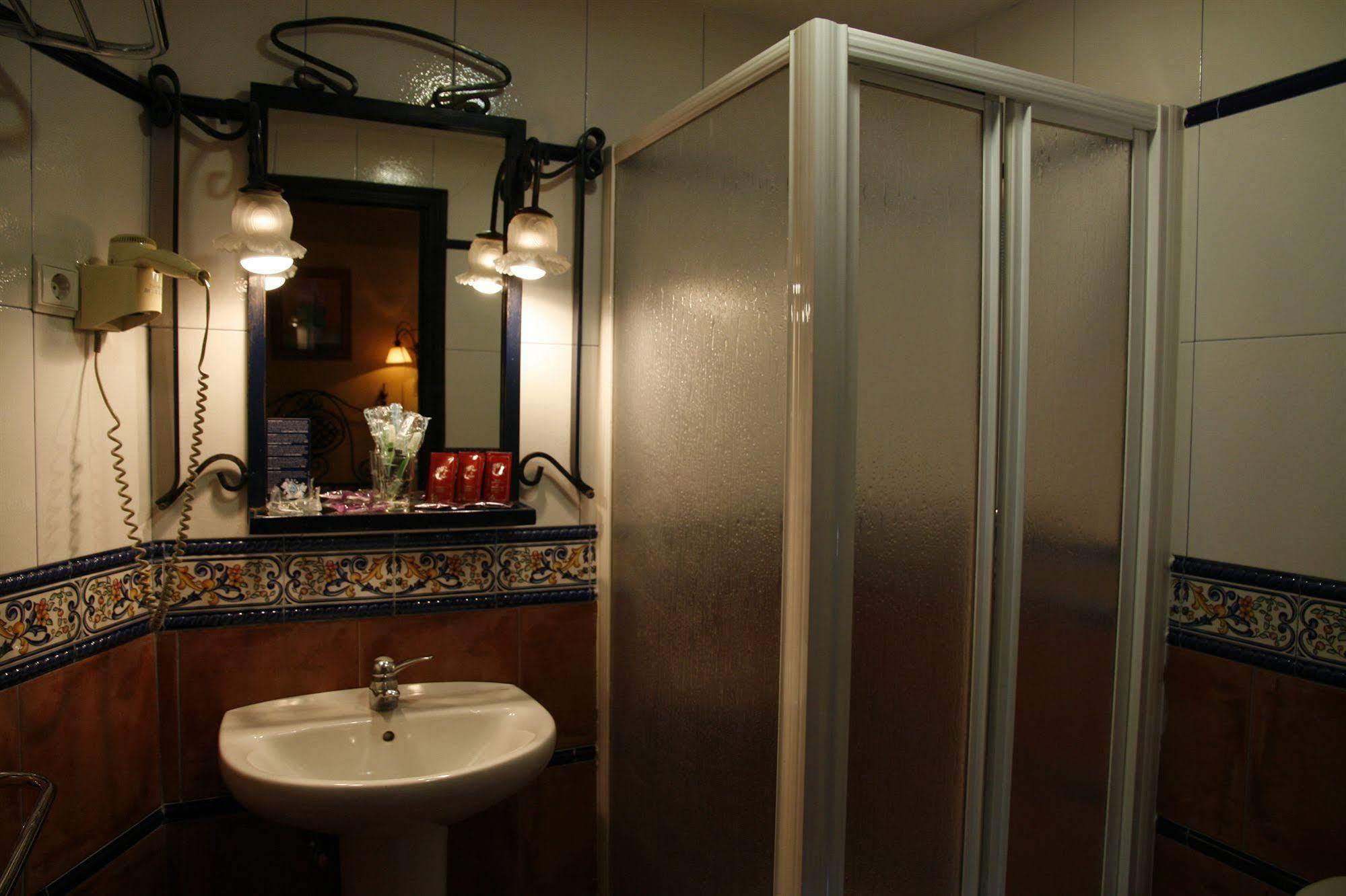 Dalis Guest house 2*