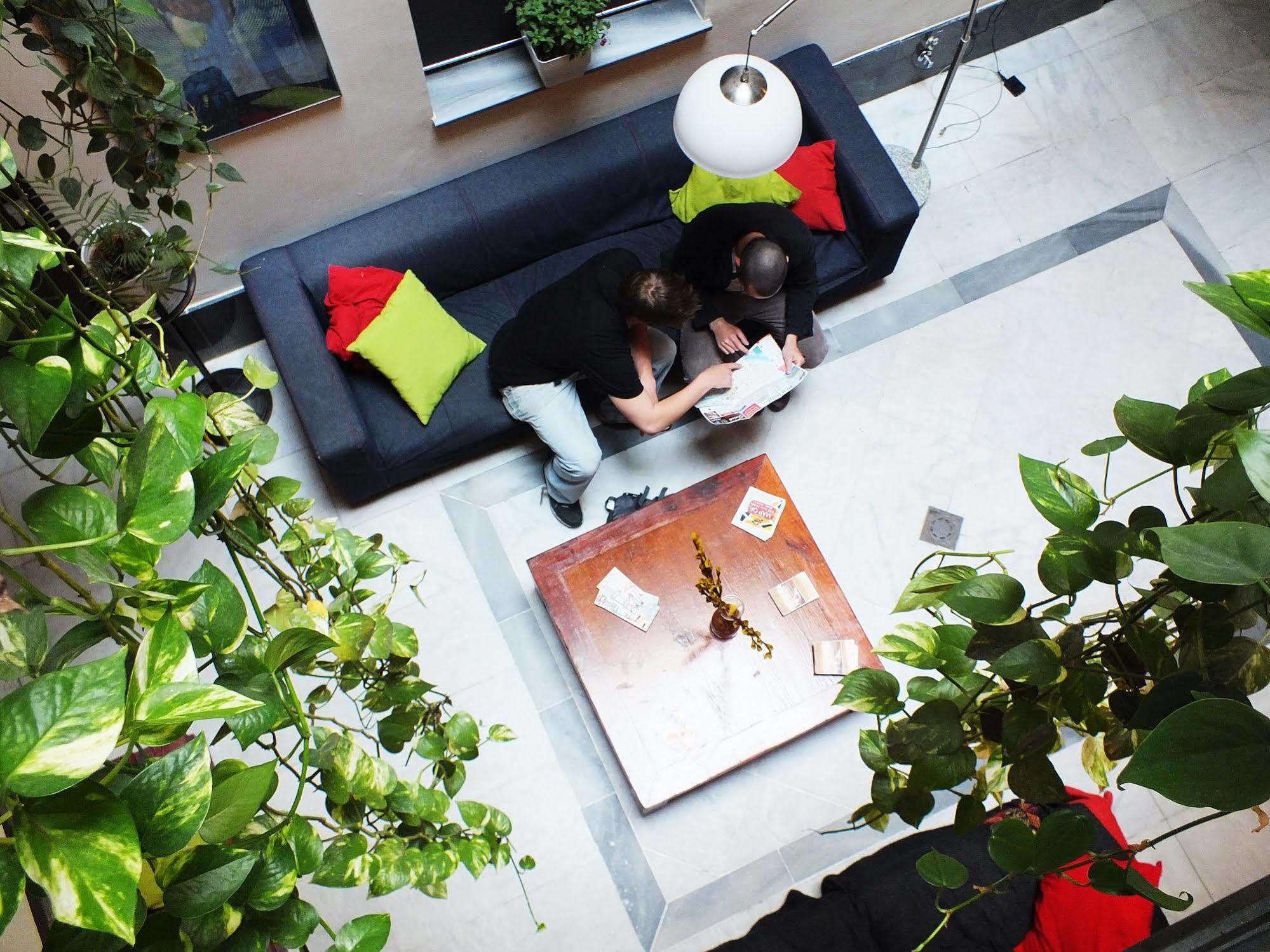 Hostal Joy Setas Coworking *
