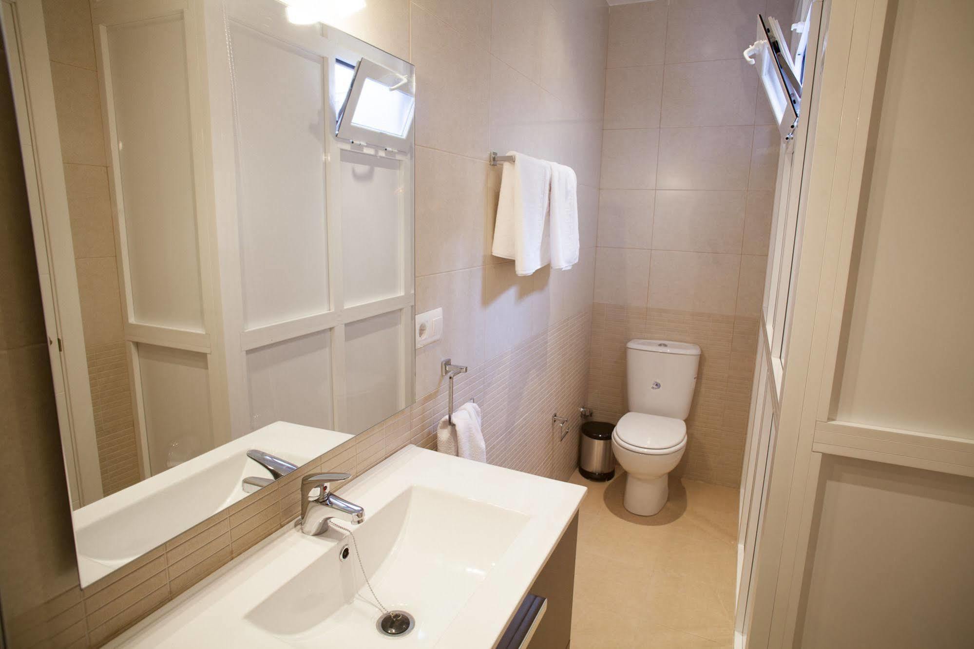 Terrazas De La Catedral Apartment Seville