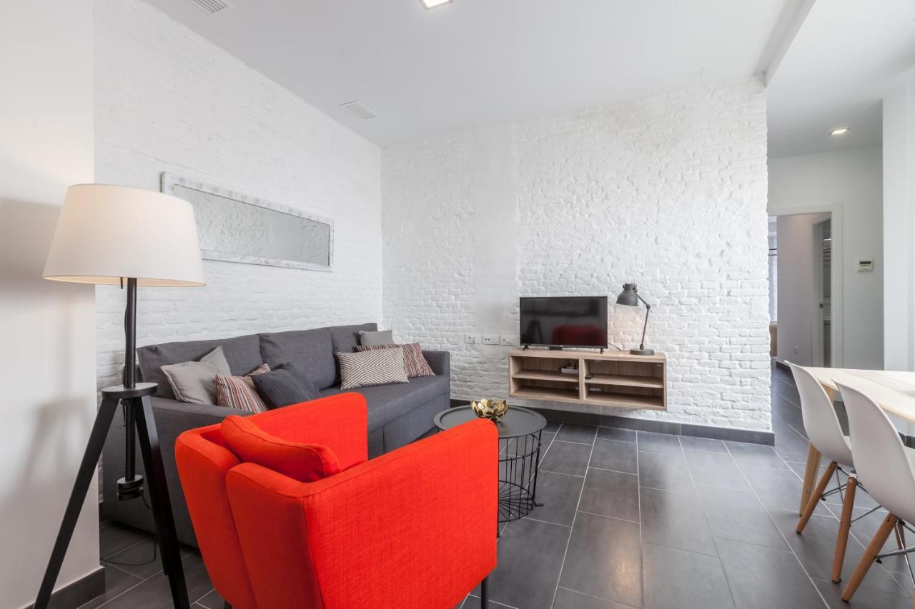 Macasta Two Apartment *