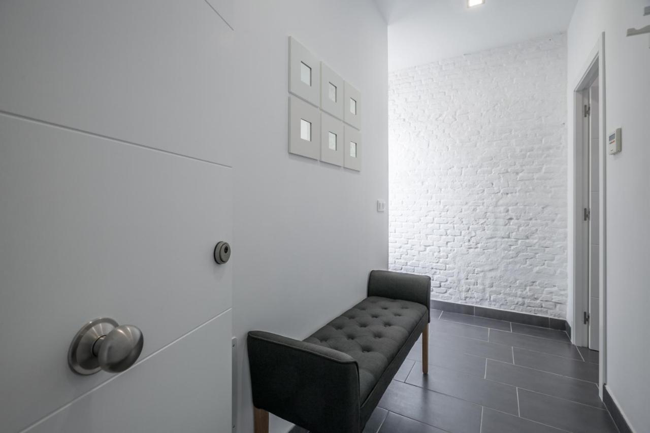 Macasta Two Apartment *