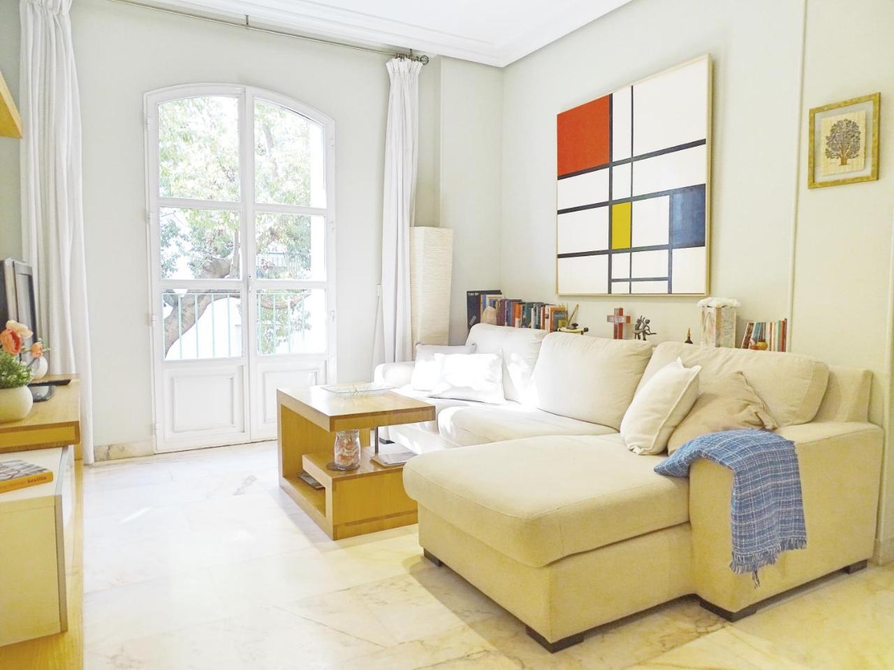 Apartment Guadalquivir Place Seville