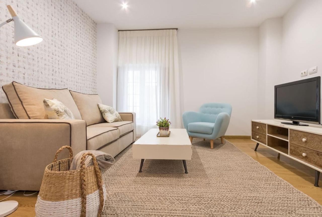 Apartment Luis Rey Central By Valcambre