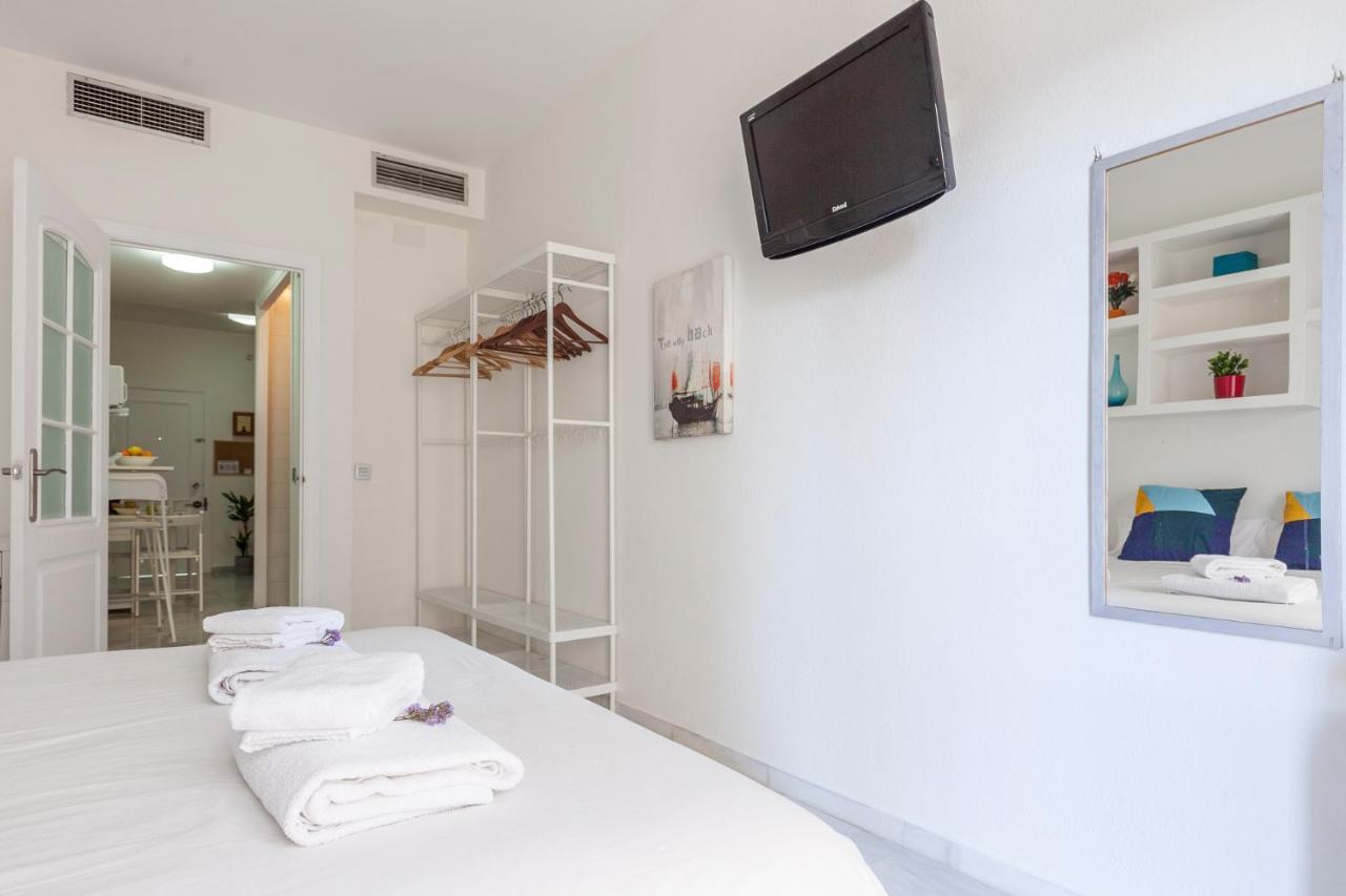 Cozy&modern,historic Centre Of Ac/wifi,4px