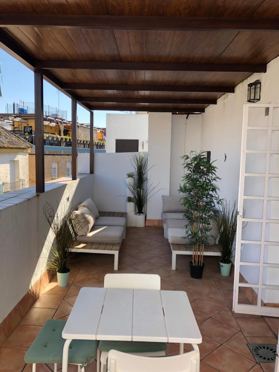 Triana Pelay Apartamento *