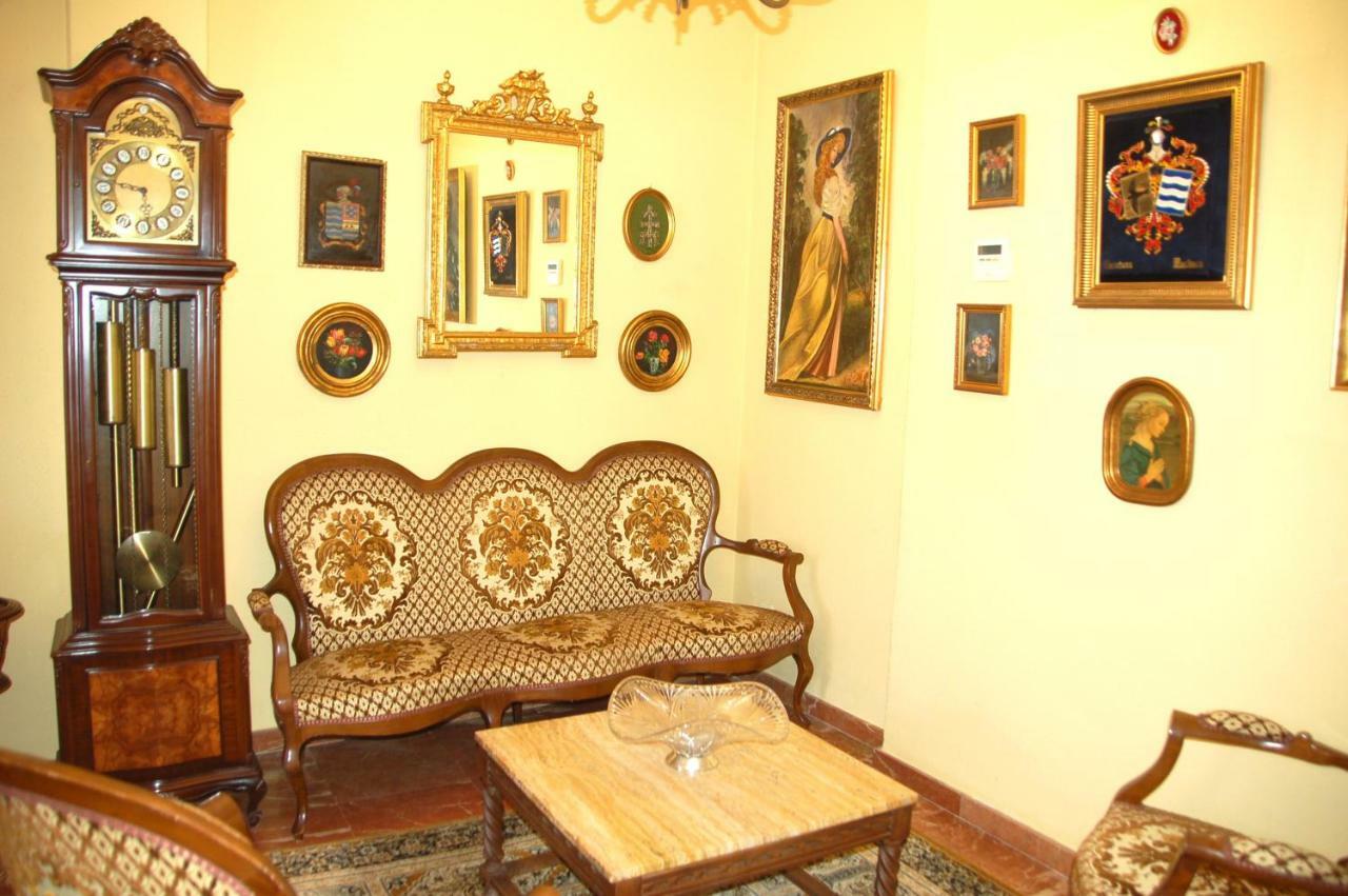 Luxury Quinta Buganvilla Seville