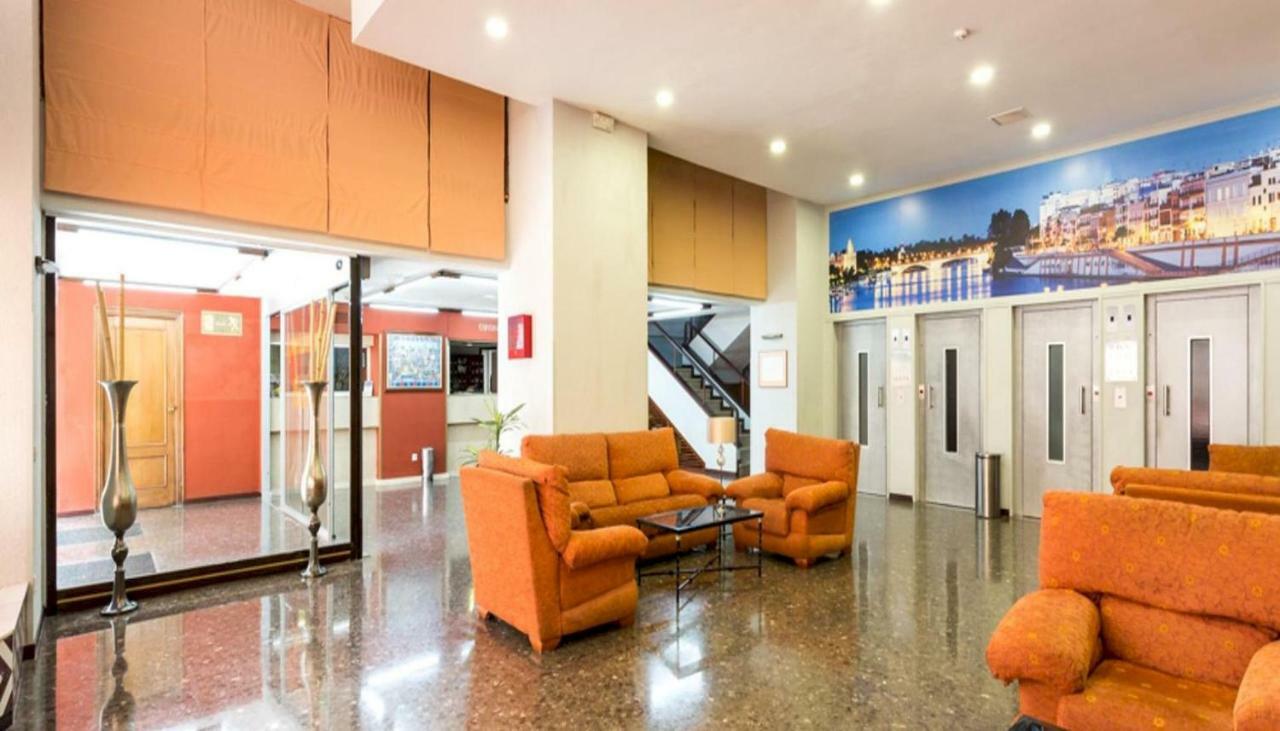Apartamento Triana 102 Apartment *