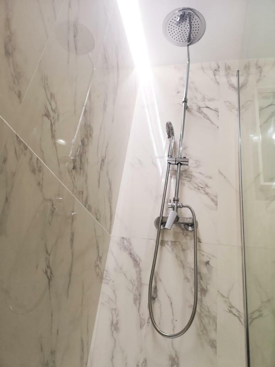 Triana Luxury Apartahotel