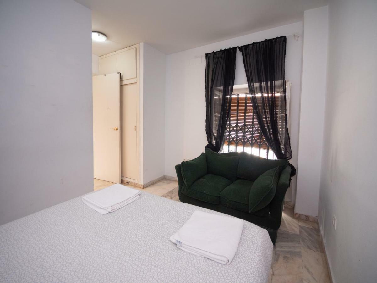 Arc House (adults Only) Hostal Sevilla