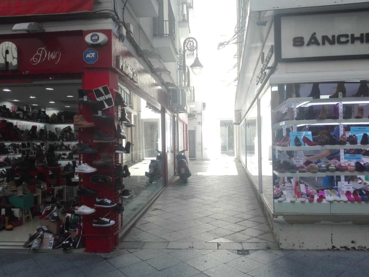 Rg Plaza Del Salvador