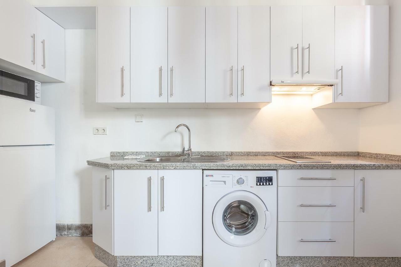 Apartamento Pasaje De Amores Der · Descanso En Casa Y Vida Cultural Y Monumentos 4 Px *