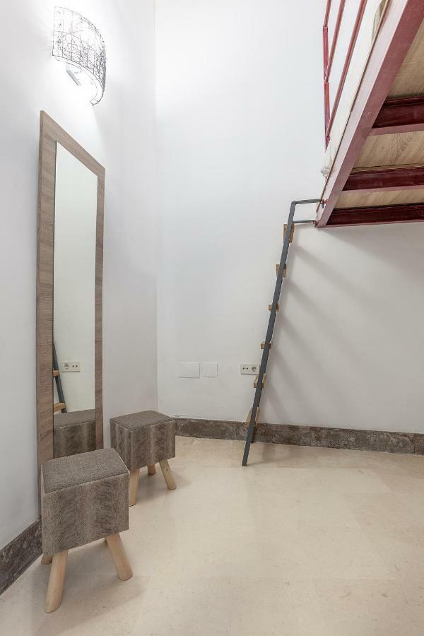 Pasaje De Amores Der · Descanso En Casa Y Vida Cultural Y Monumentos 4 Px Apartamento