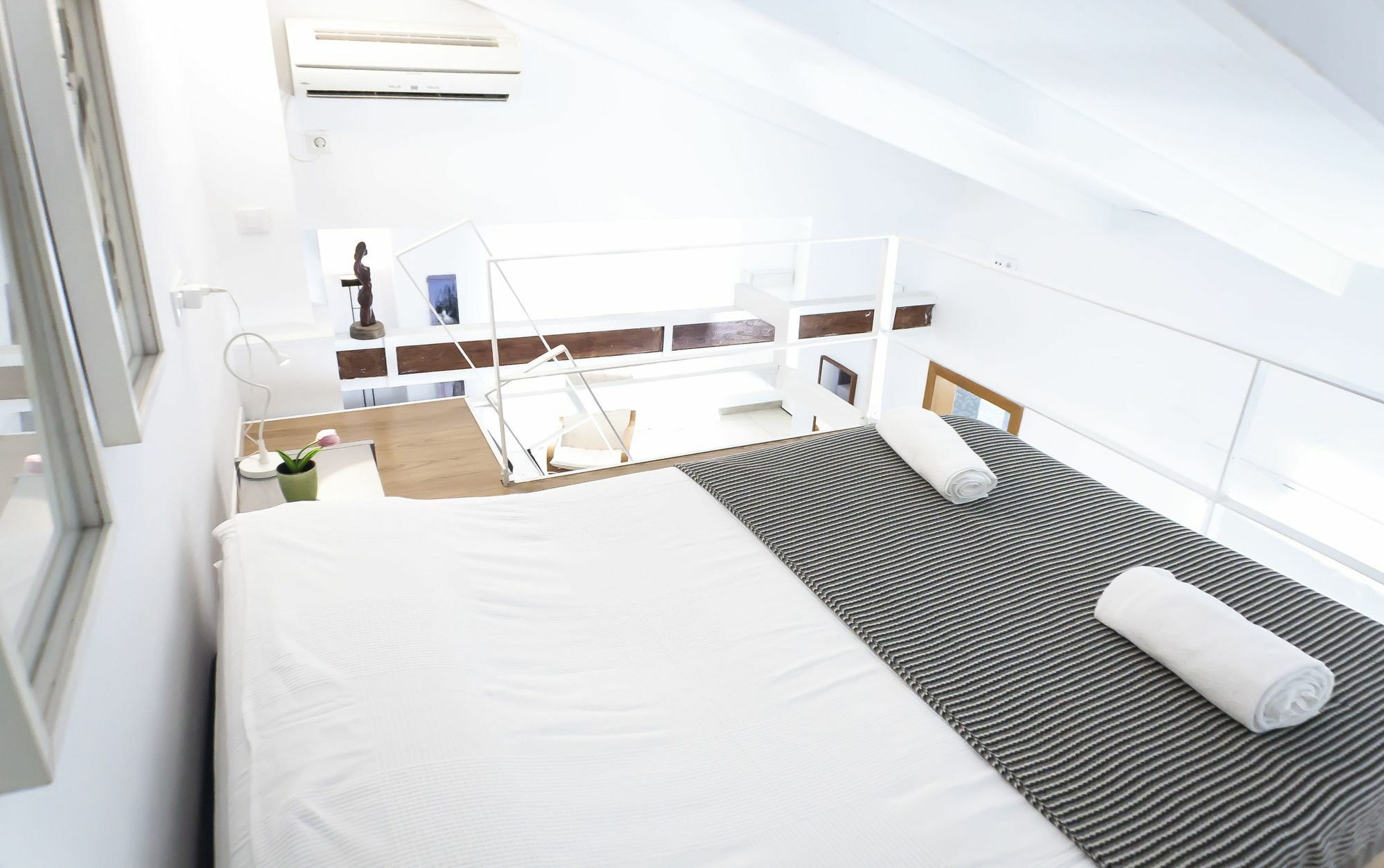 Moderno Centrico Con Terraza Sevilla