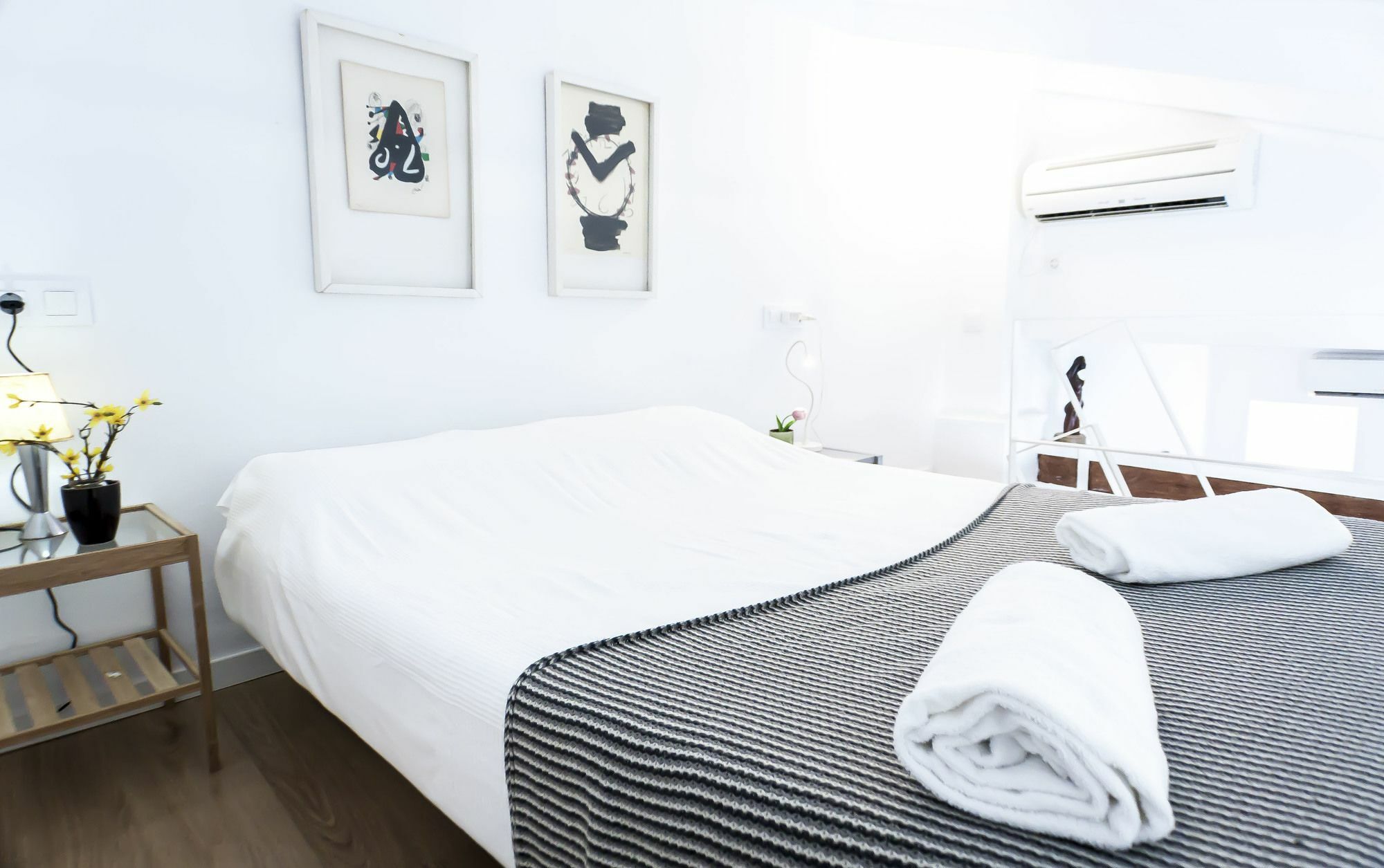 Apartamento Moderno Centrico Con Terraza *