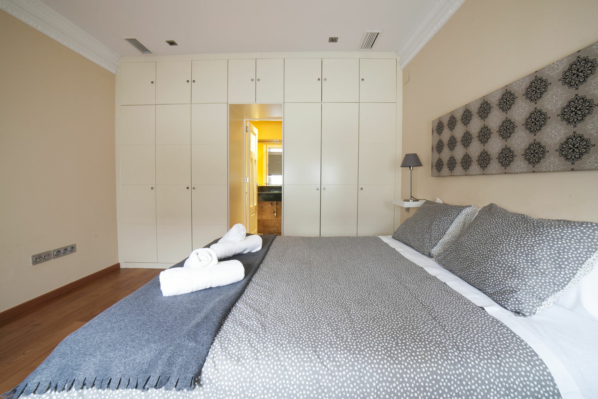 Alohamundi Quevedo Apartamento Sevilla