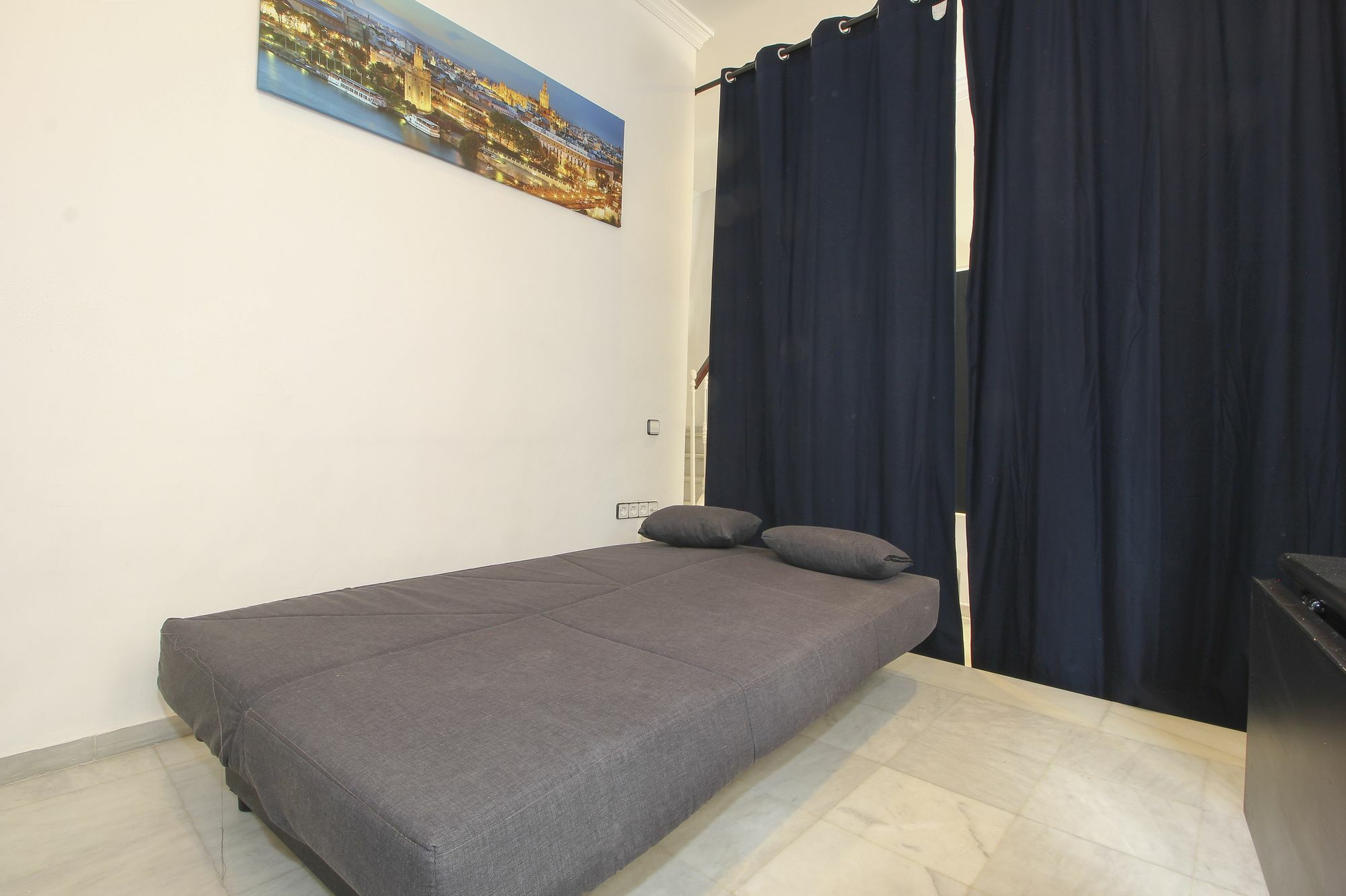 Deluxe Arco Del Postigo Apartamento