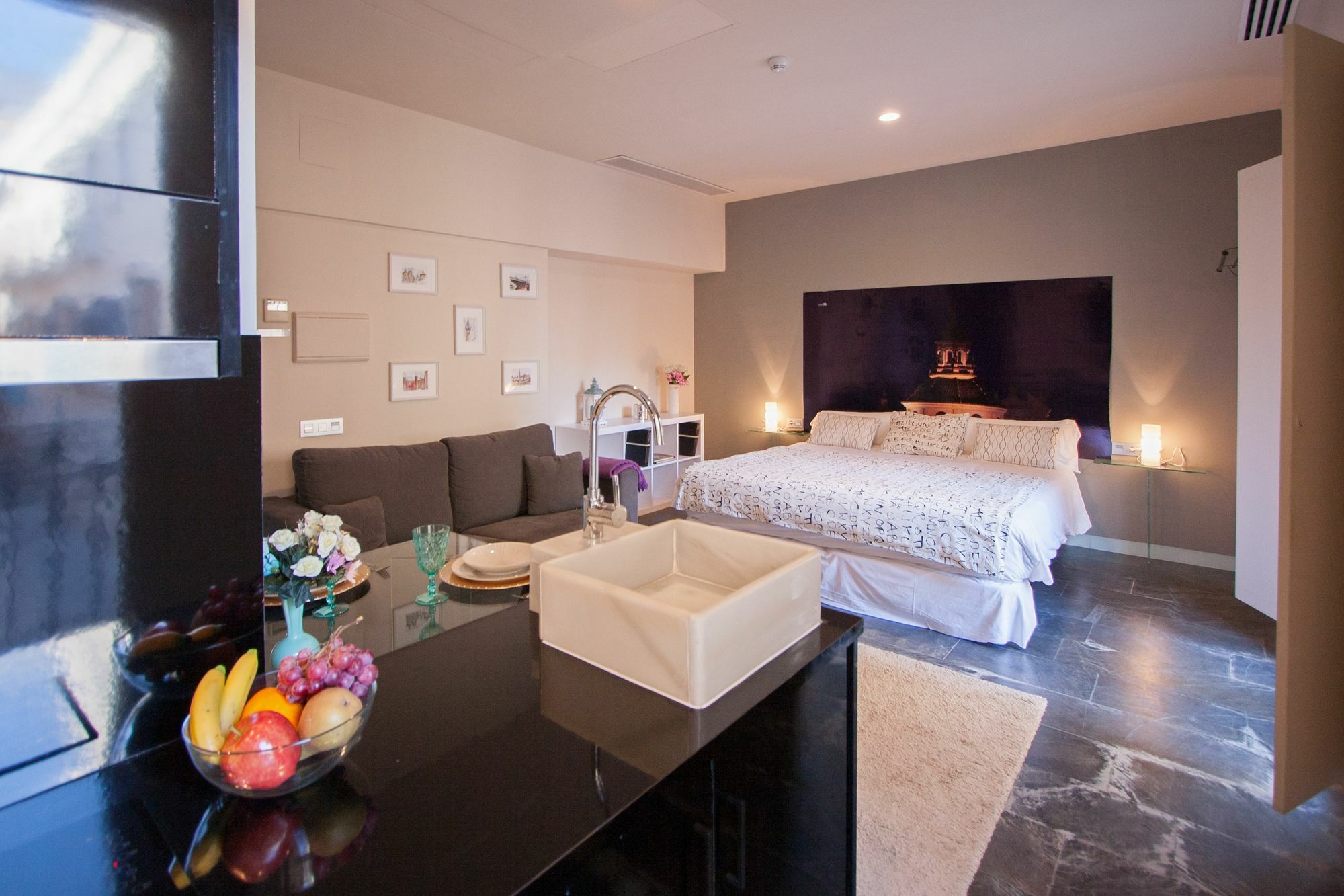 O'donnell Flats (adults Only) Hotel 4*
