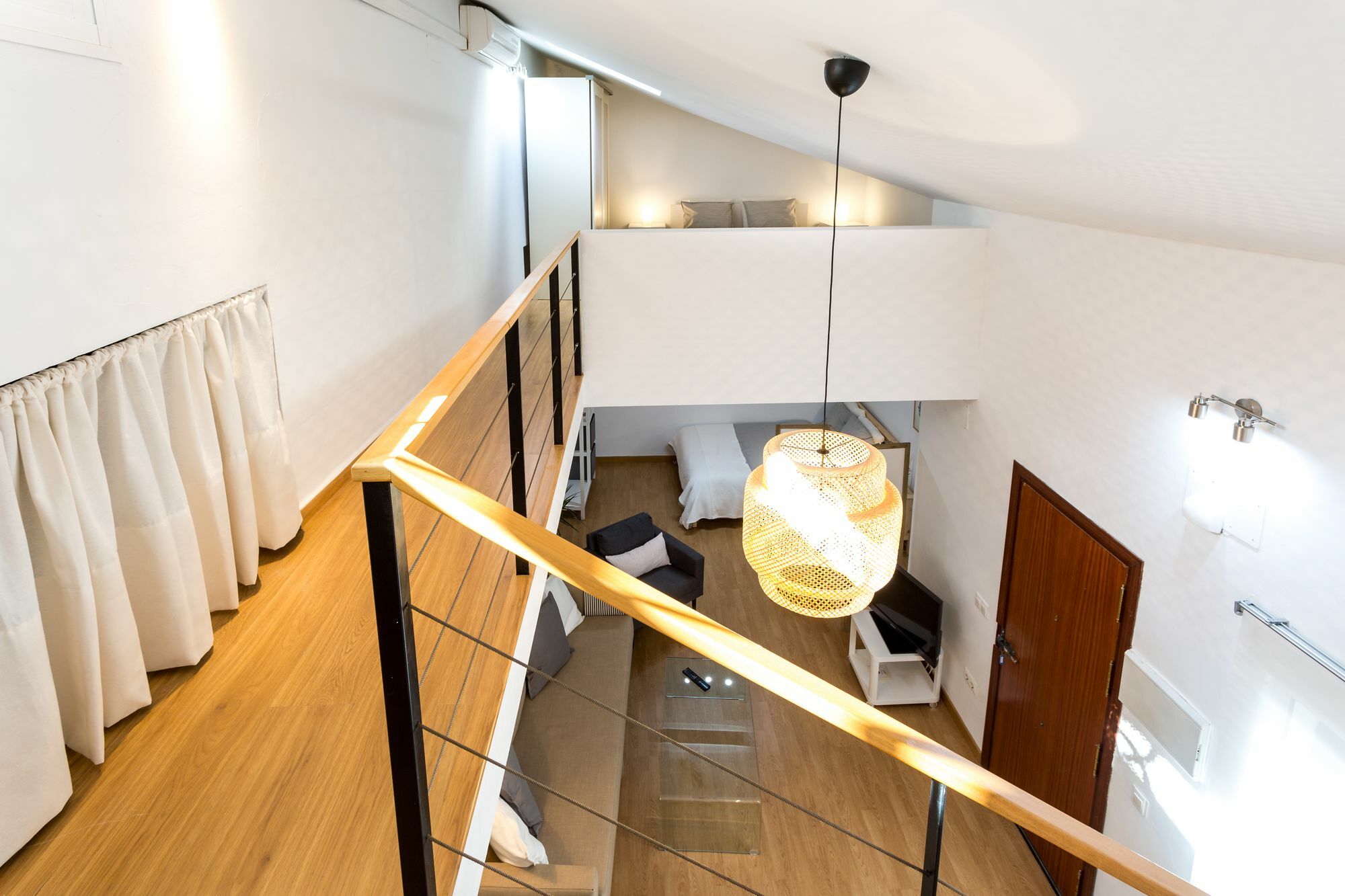 Holi-rent Loft Castellar *