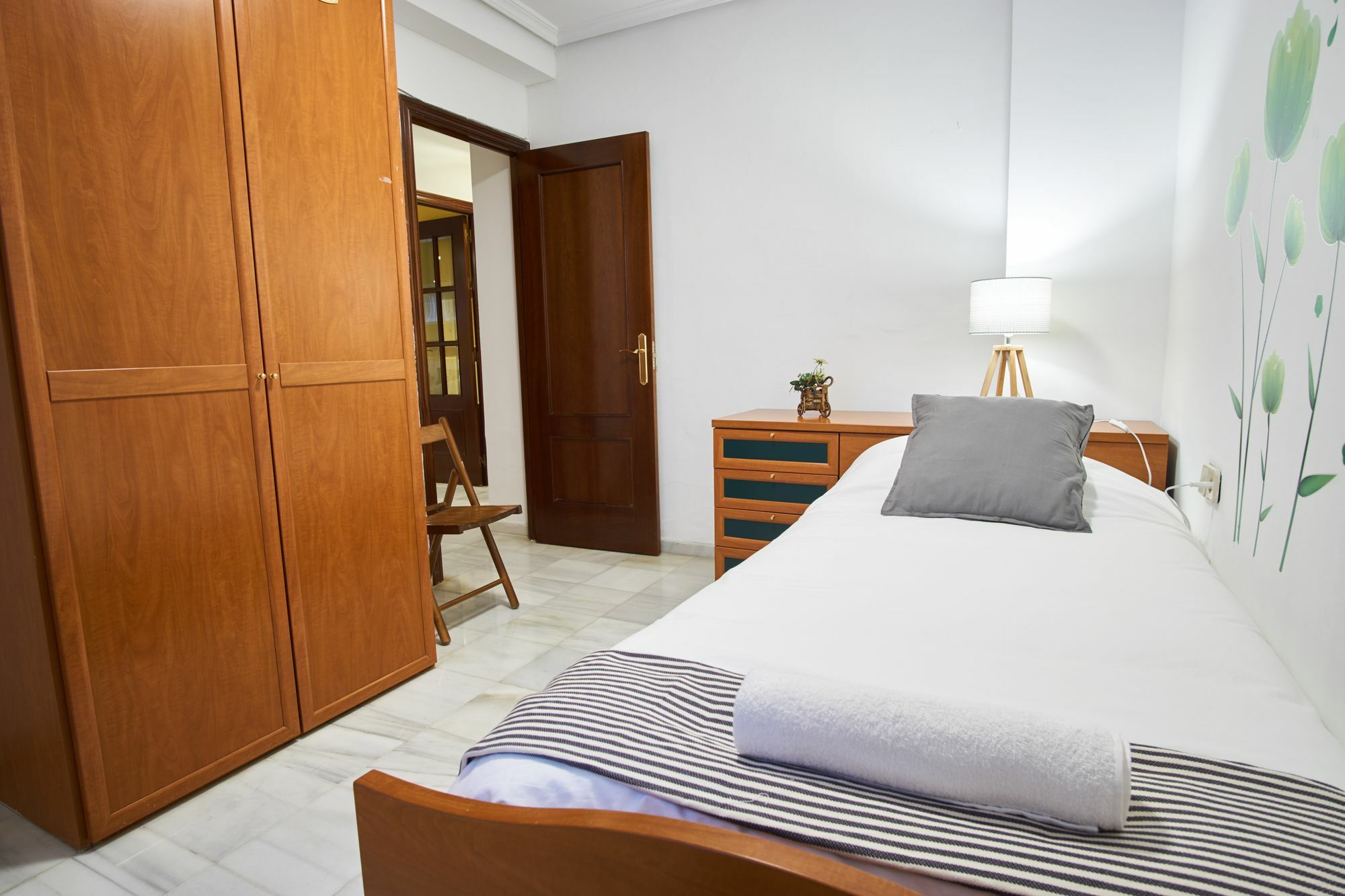 Apartamento Amplio En Casco Historico
