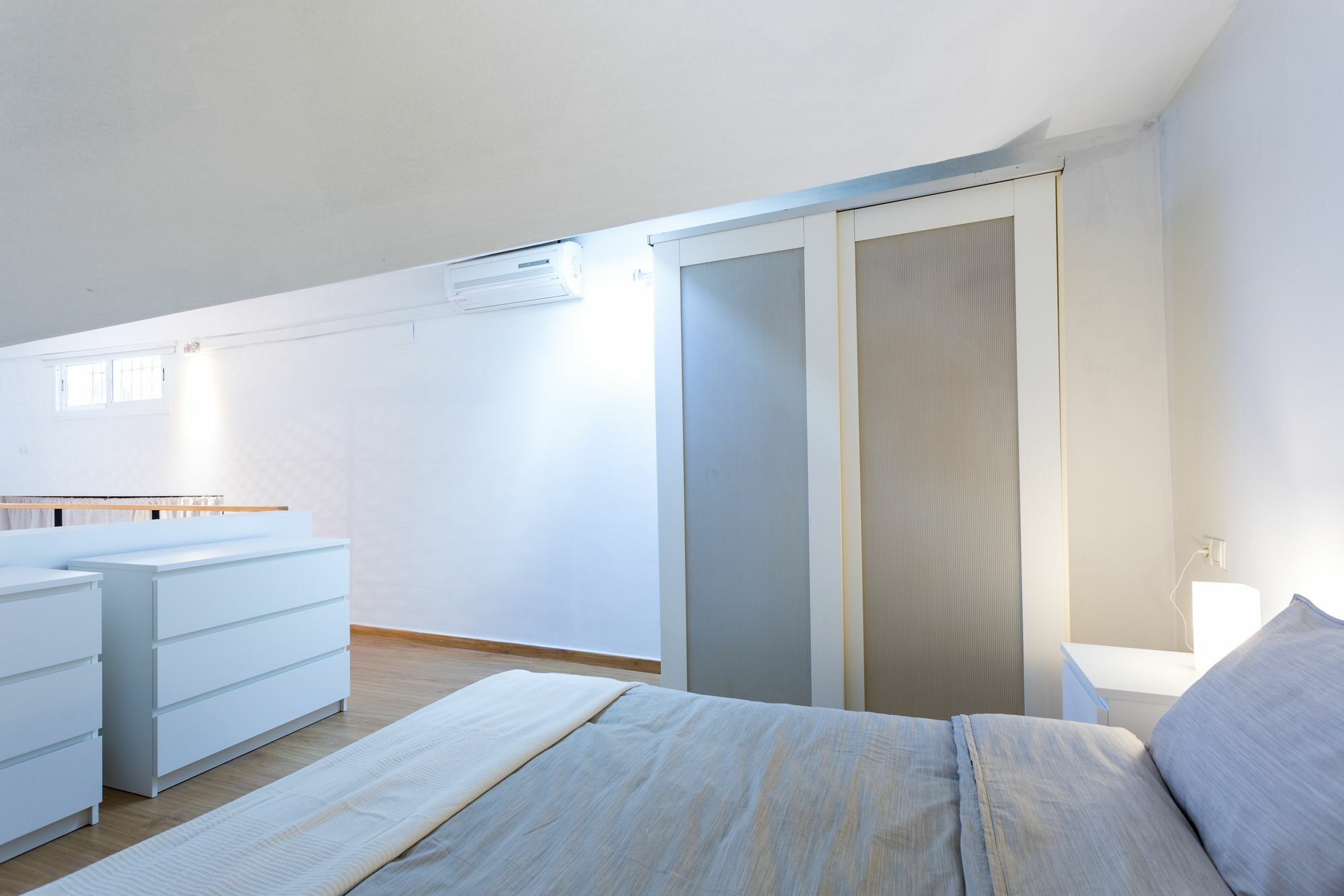 Holi-rent Loft Castellar *