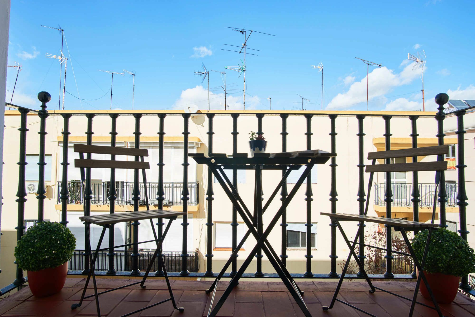 Apartment Apto Con Parking Basilica Macarena