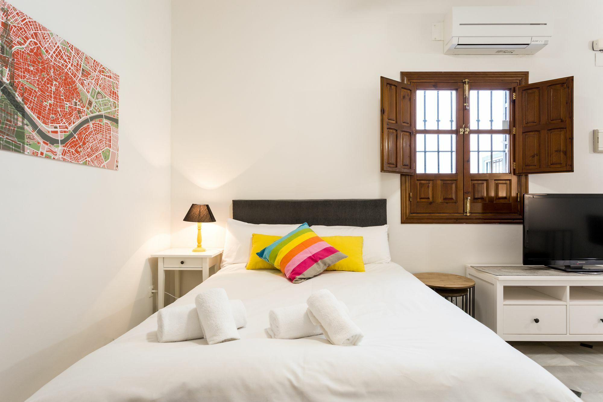 Holi-rent Estudio Banos * Sevilla