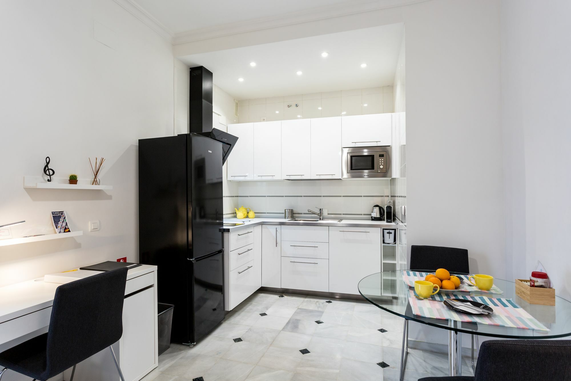 Holi-rent Estudio Banos Apartamento