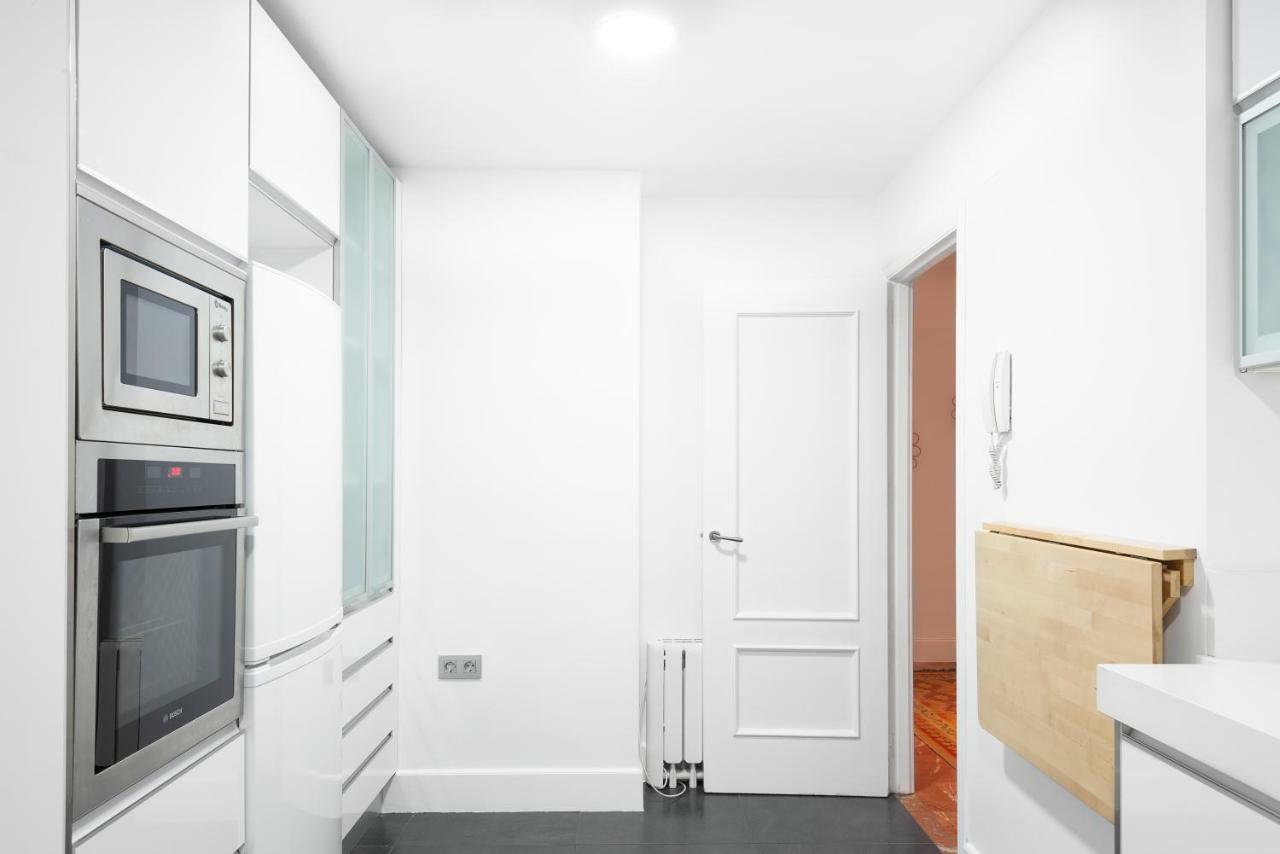 Apartamento Alterhome Reina Mercedes Sevilla