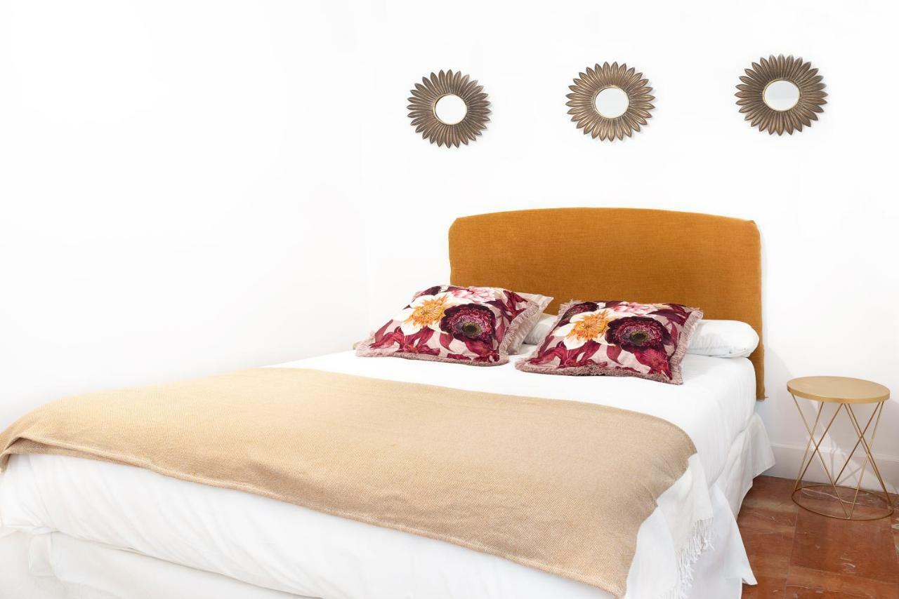 Apartamento Alterhome Reina Mercedes Sevilla