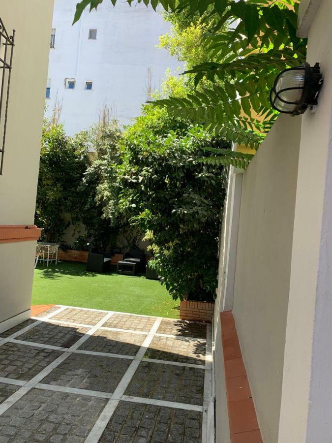 10 Bdr Chalet; Maria Luisa Park * Sevilla