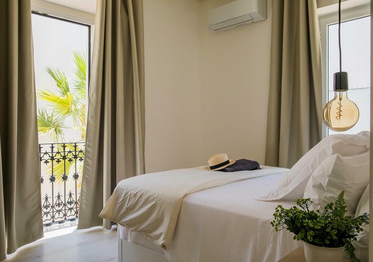 Apartamento Santa Paula Pool & Luxury Sevilla