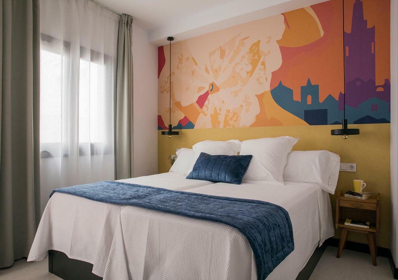 Feria Pool & Luxury Apartamento *