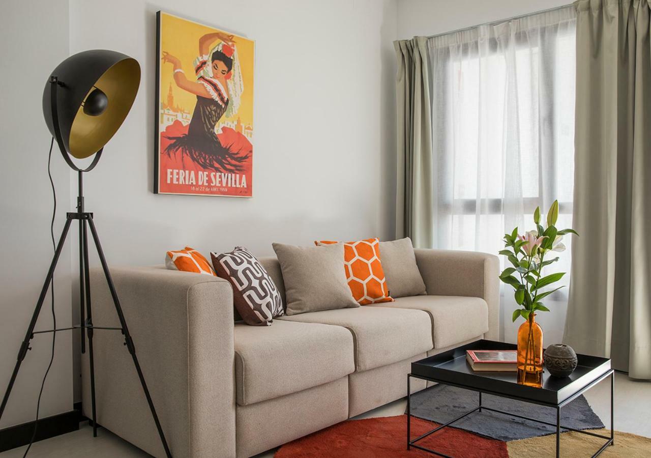 Apartamento Feria Pool & Luxury Sevilla