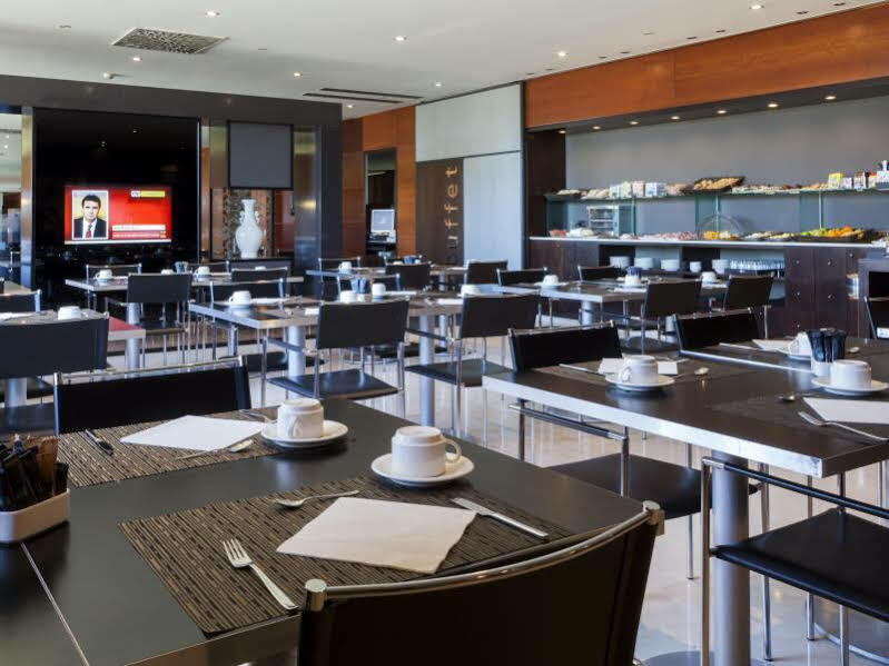 Hotel Ac Forum By Marriott 4*