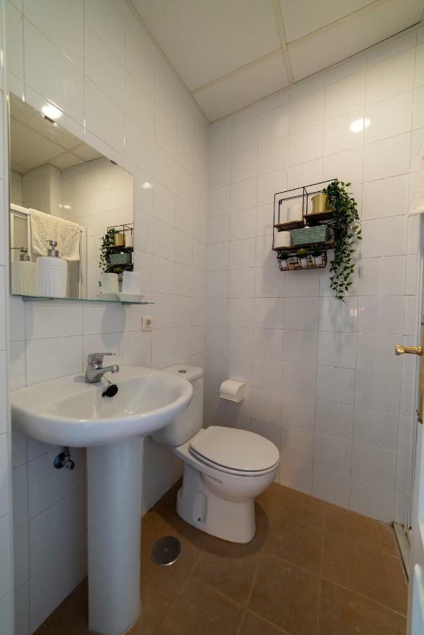 Apartment Alfareria Seville