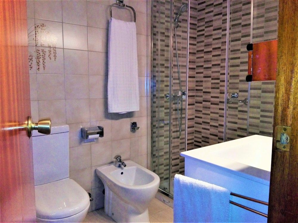 Hotel Apartamento Bobby Deglane 3*