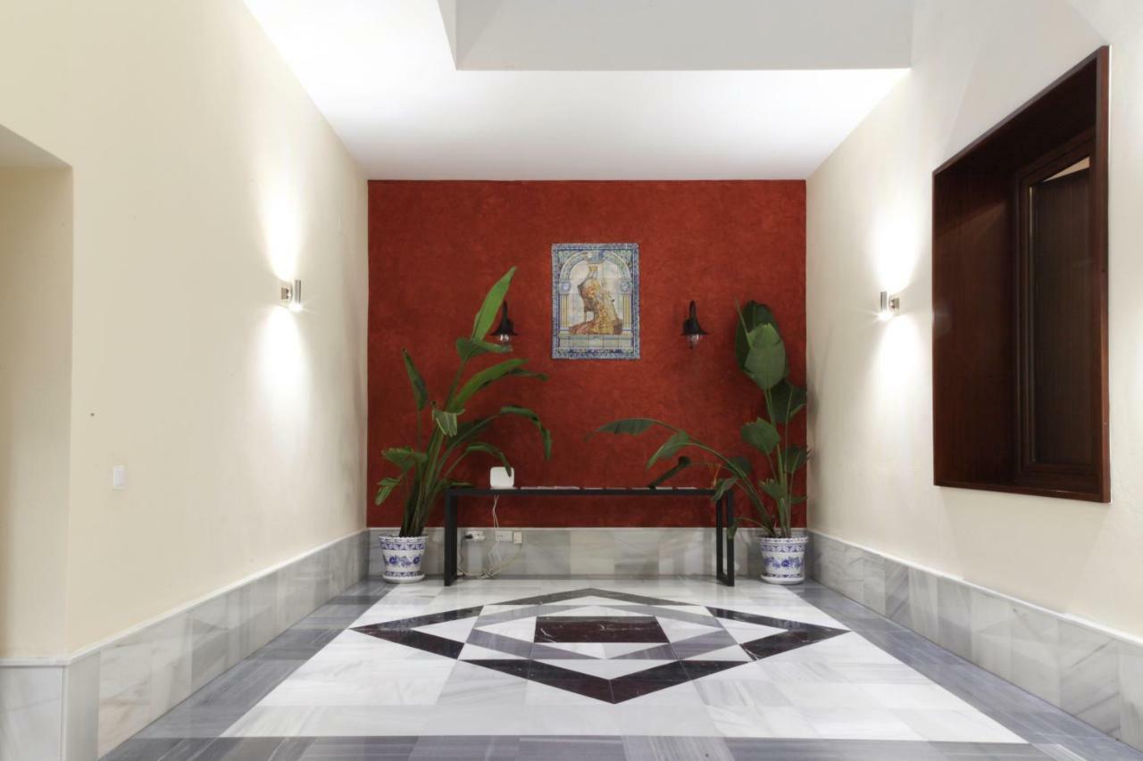 Pilatos Apartment Seville