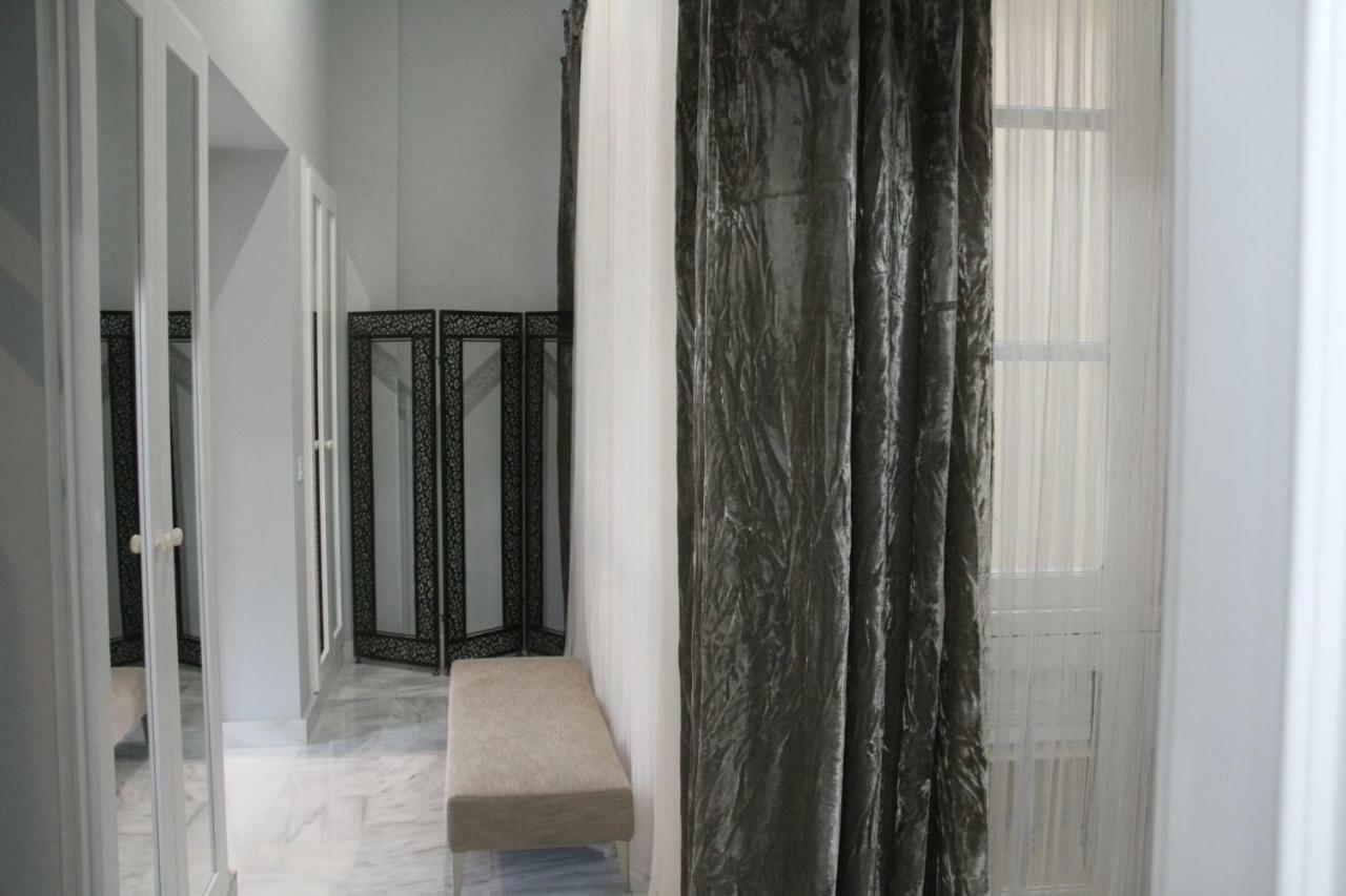 Luxurious 2 Bedroom Flat In A Historic Building Apartamento