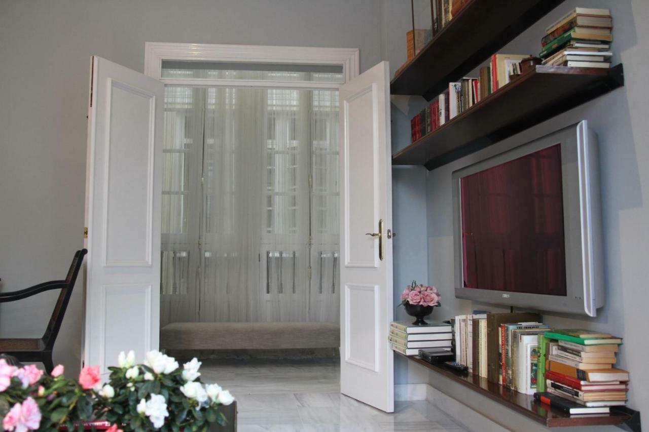 Luxurious 2 Bedroom Flat In A Historic Building Apartamento *