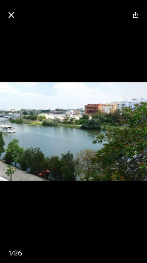 Apartamento Maravilloso ático Puente De Triana Sevilla