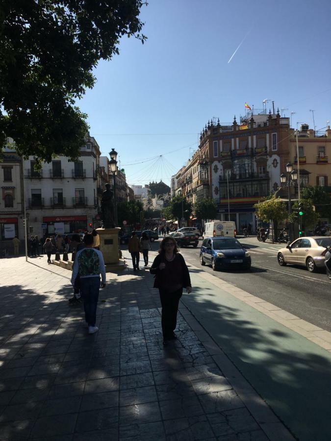 Apartamento Maravilloso ático Puente De Triana *