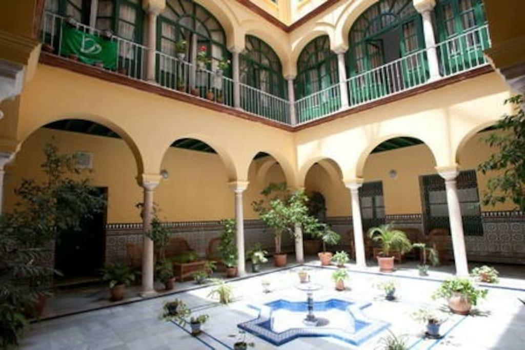 Apartamento En Casa Palacio Catedral Sevilla