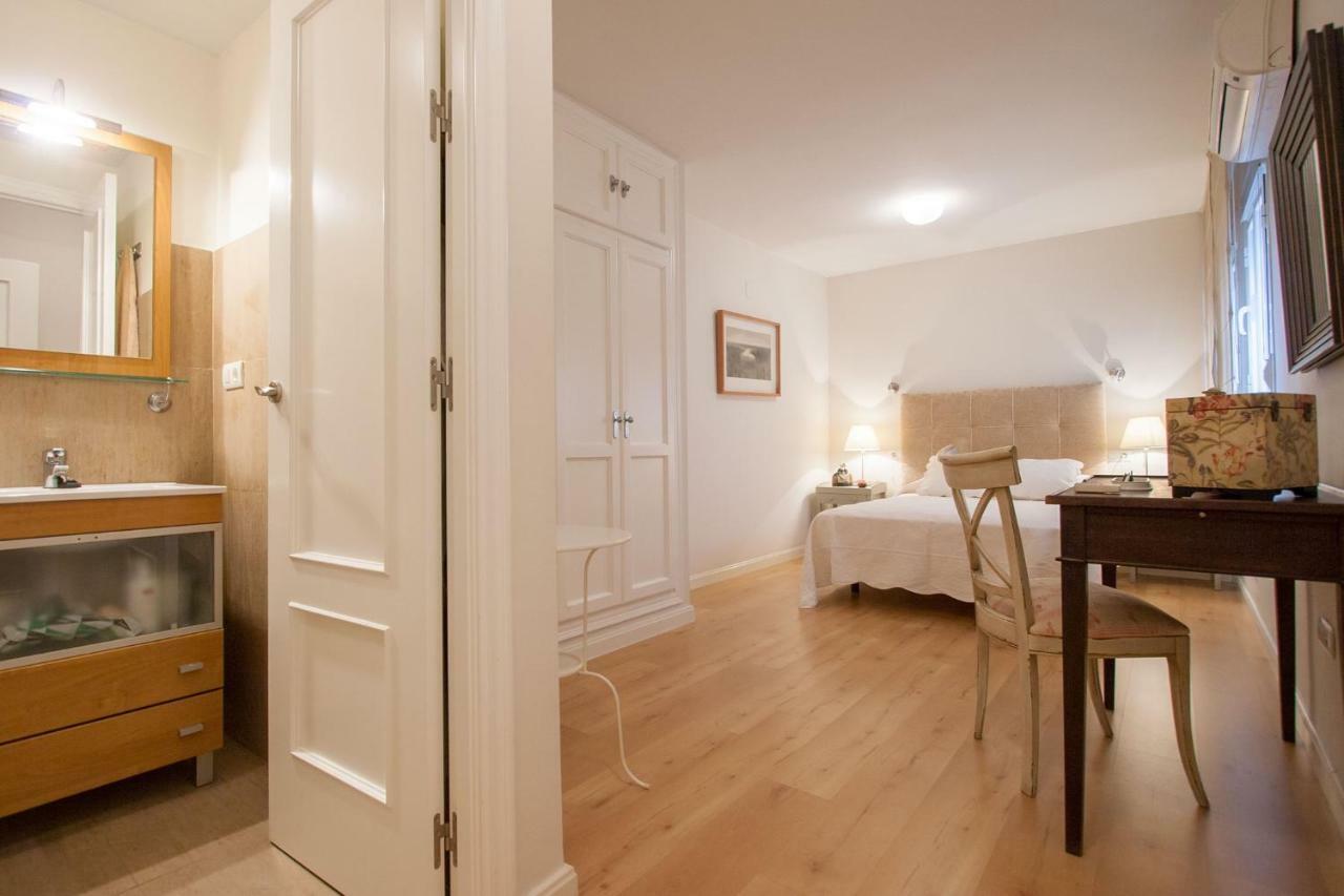 Medina And Parking Historical Center Apartment