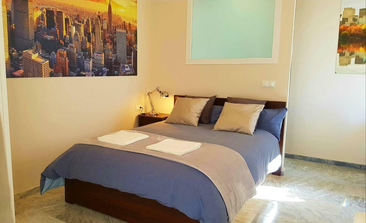 Apartamento Plaza Del Museo Apartment