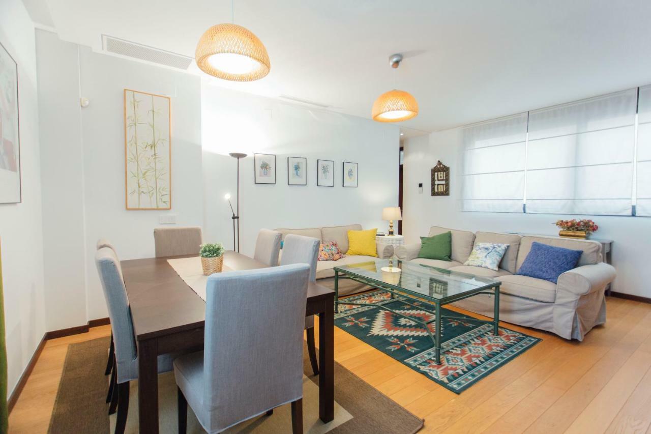 Apartamento En Triana Nuestro Padre Jesus Nazareno 2 *