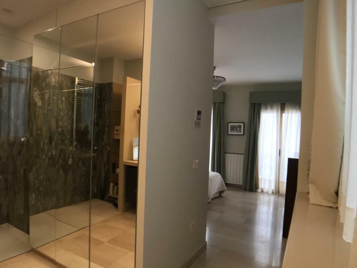 Guest house Europa 12 *